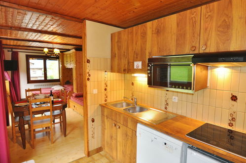 Photo 9 - Apartment in La Chapelle-d'Abondance with garden and mountain view