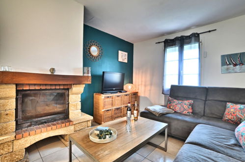 Photo 6 - 3 bedroom House in Saint-Pierre-d'Oléron with garden and terrace