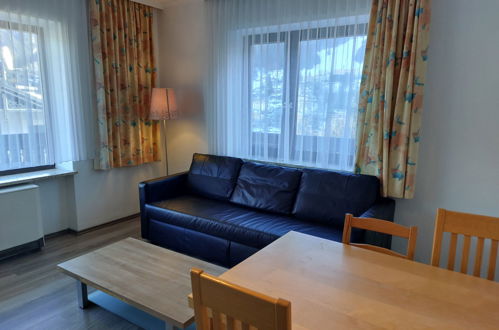 Foto 12 - Appartamento con 1 camera da letto a Bad Gastein con vista sulle montagne
