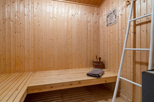 Foto 26 - Casa de 4 quartos em Nexø com terraço e sauna
