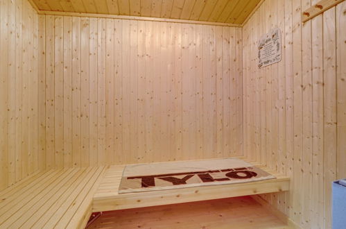 Foto 21 - Casa de 4 quartos em Nexø com terraço e sauna