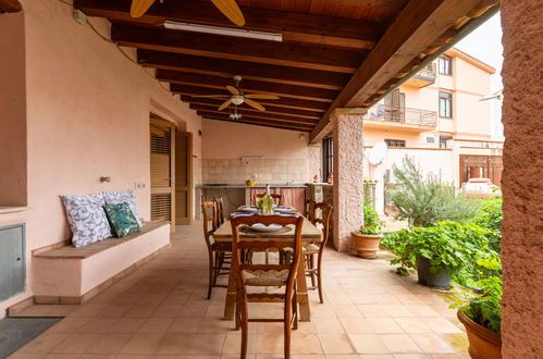 Photo 1 - Maison de 1 chambre à Muravera avec jardin et terrasse