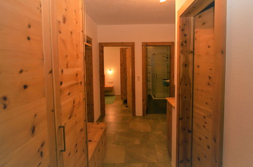 Foto 10 - Apartamento de 2 quartos em Hart im Zillertal com jardim e terraço