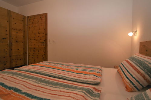 Foto 14 - Appartamento con 2 camere da letto a Hart im Zillertal con terrazza e vista sulle montagne