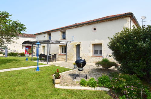 Photo 1 - Maison de 3 chambres à Brax avec piscine privée et jardin