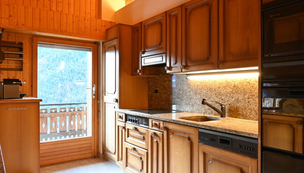 4 bedroom Apartment in Leytron - Photo 3