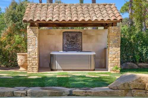 Photo 30 - Maison de 4 chambres à Cogolin avec piscine privée et jardin