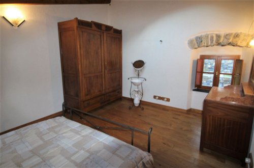 Foto 10 - Appartamento con 2 camere da letto a Castiglione Chiavarese con giardino