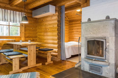 Foto 10 - Casa de 1 habitación en Salla con sauna y vistas a la montaña