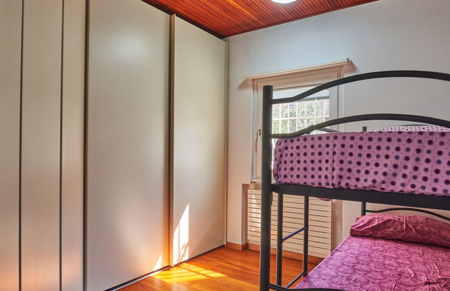 Casa de 4 quartos em Colico com piscina privada e jardim - Foto 24