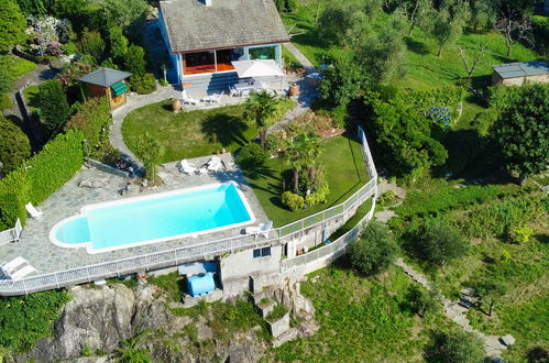 Photo 2 - Maison de 3 chambres à Colico avec piscine privée et jardin