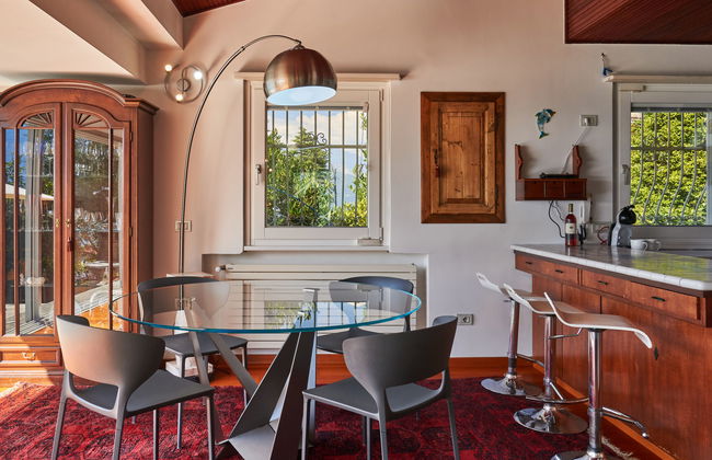 Casa de 4 quartos em Colico com piscina privada e jardim - Foto 15