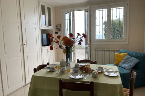 Photo 8 - 1 bedroom Apartment in Imperia with garden and terrace