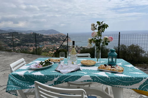 Photo 24 - 1 bedroom Apartment in Imperia with terrace and sea view