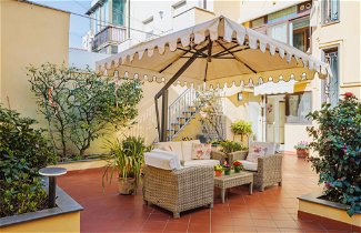 Foto 1 - Apartamento de 1 habitación en Viareggio con jardín y vistas al mar