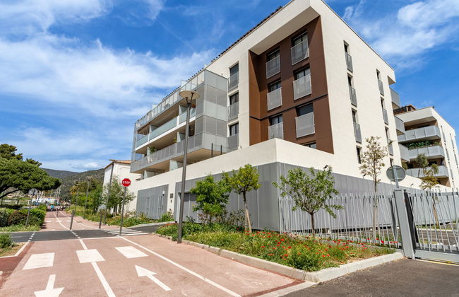 Apartamento de 1 quarto em Le Lavandou com jardim e terraço - Foto 20
