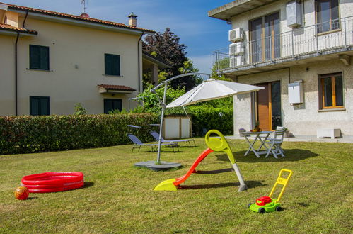 Photo 17 - Appartement de 2 chambres à Vecchiano avec jardin