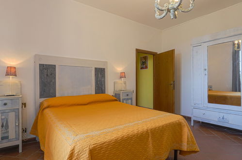 Foto 12 - Apartamento de 2 quartos em San Gimignano com piscina e jardim