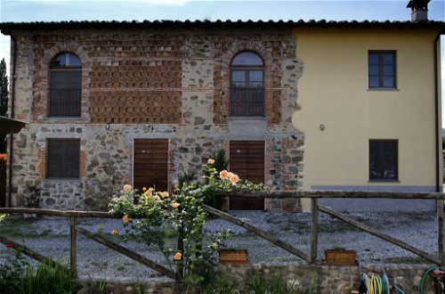 Foto 15 - Haus mit 3 Schlafzimmern in Lucca mit schwimmbad und garten
