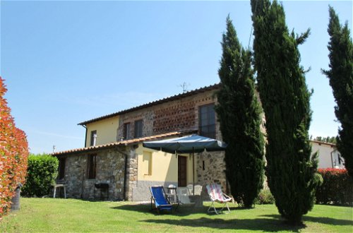 Foto 1 - Casa de 3 habitaciones en Luca con piscina y jardín