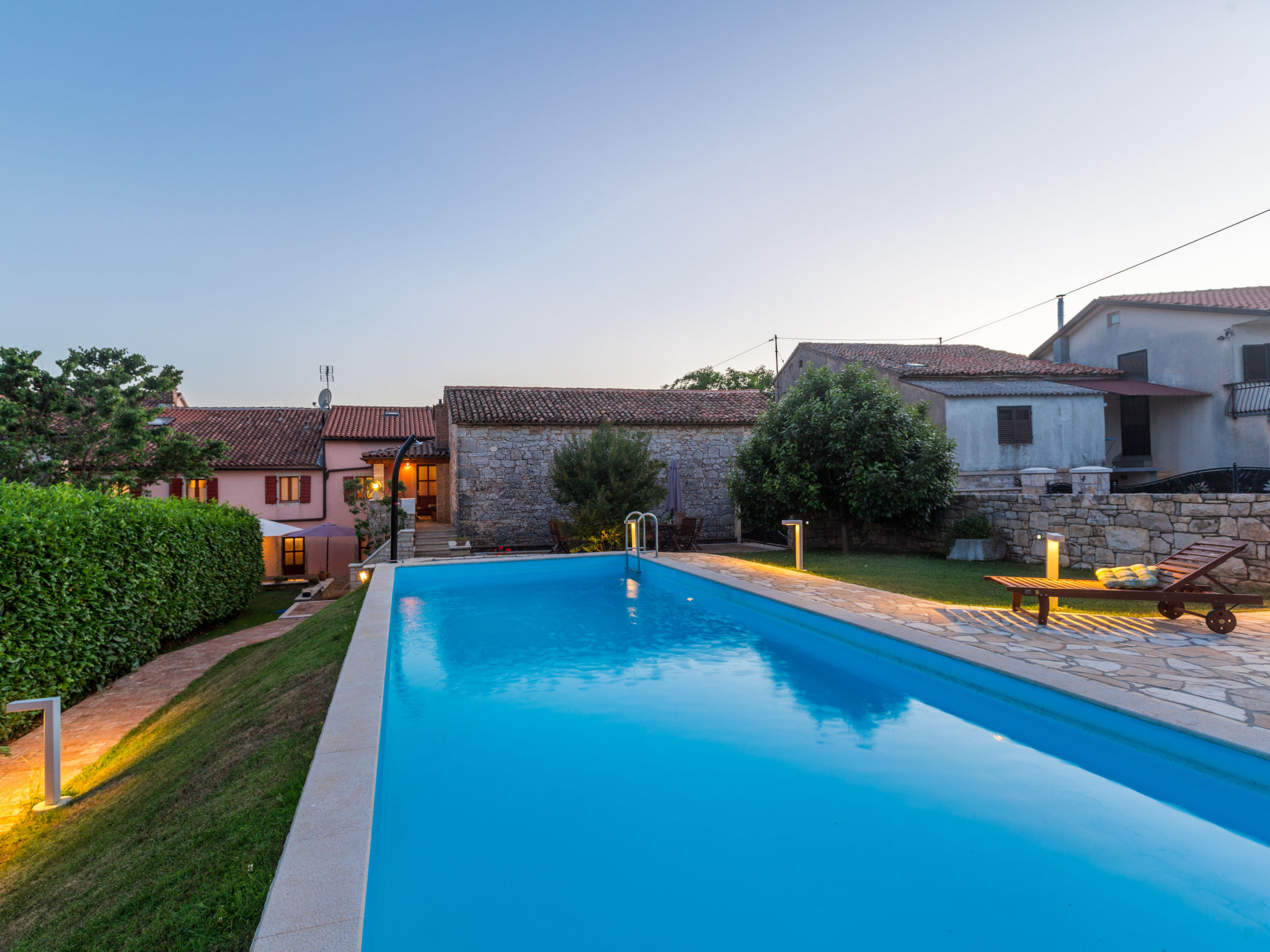 Foto 7 - Casa con 7 camere da letto a Vižinada con piscina privata e vista mare