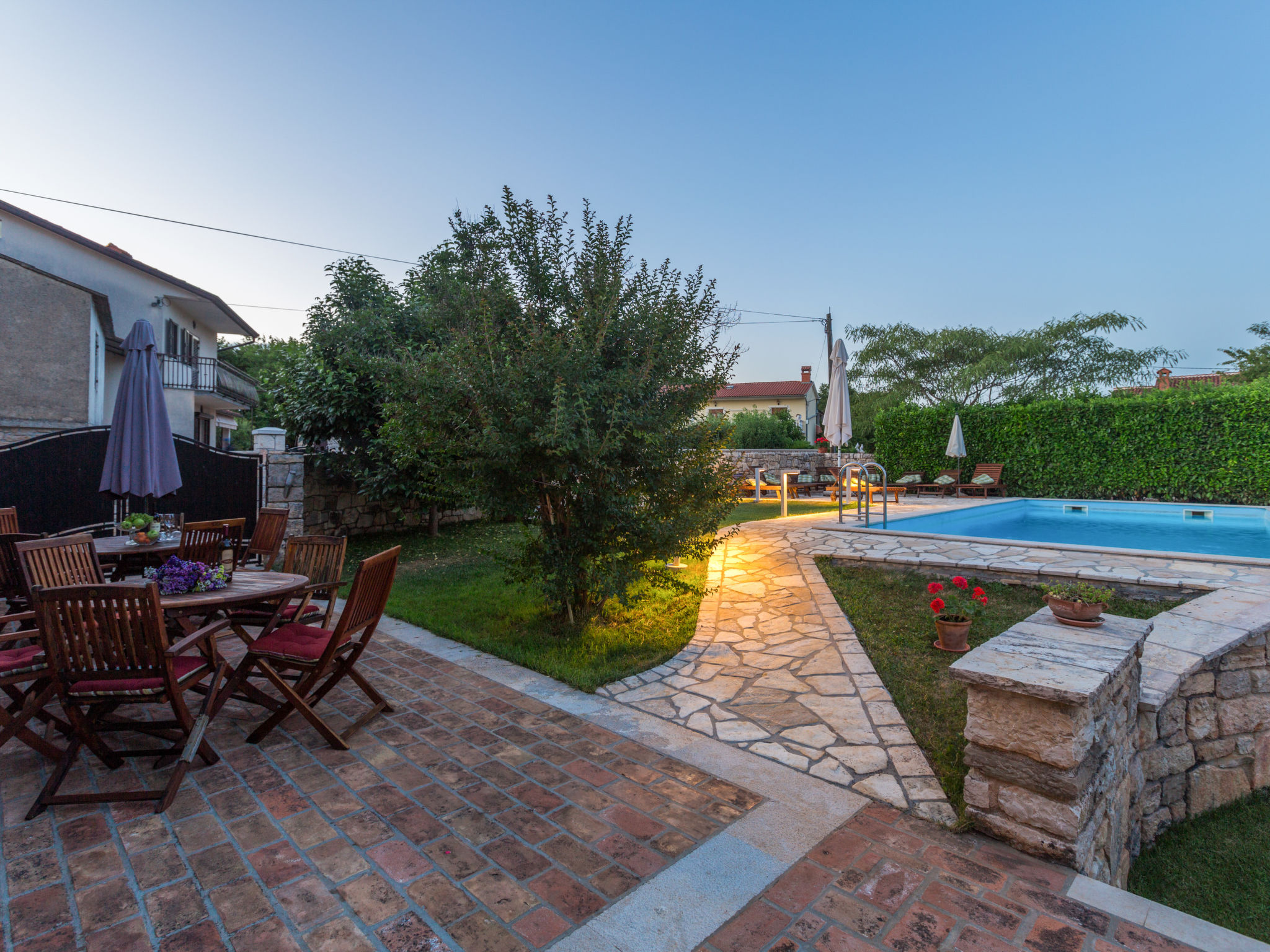 Foto 43 - Haus mit 7 Schlafzimmern in Vižinada mit privater pool und garten