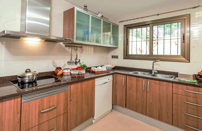 Casa de 4 quartos em Tossa de Mar com piscina privada e jardim - Foto 5