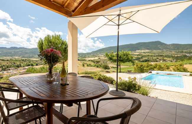 Casa de 4 quartos em Sainte-Jalle com piscina privada e jardim - Foto 14