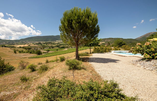 Casa de 4 quartos em Sainte-Jalle com piscina privada e jardim - Foto 28
