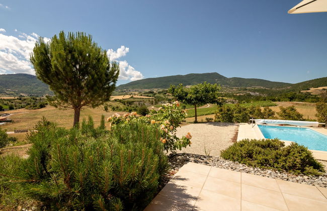 Casa de 4 quartos em Sainte-Jalle com piscina privada e jardim - Foto 17