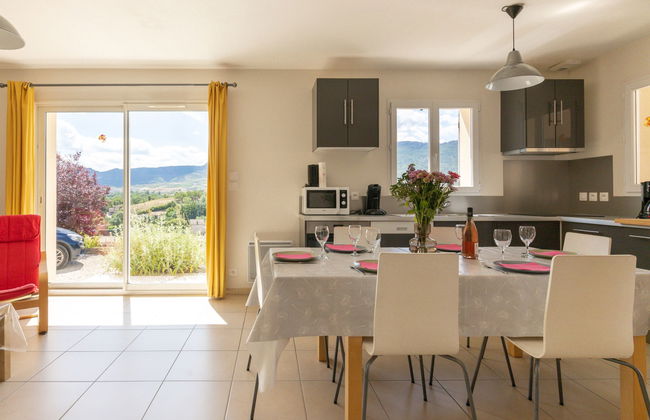 Casa de 4 quartos em Sainte-Jalle com piscina privada e jardim - Foto 8