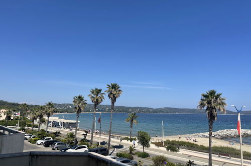 Foto 17 - Appartamento con 1 camera da letto a Cavalaire-sur-Mer con terrazza