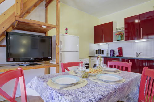 Photo 7 - Maison de 1 chambre à Saint-Cyprien avec piscine et jardin