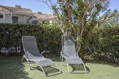 Photo 16 - Maison de 1 chambre à Saint-Cyprien avec piscine et jardin