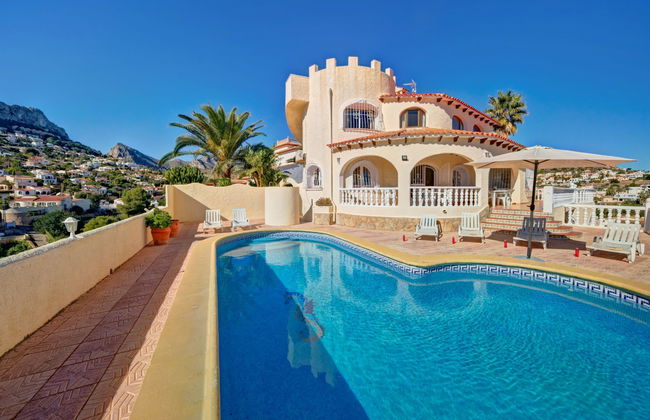 Maison de 8 chambres à Calp avec piscine privée et jardin - Photo 1