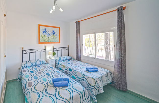 Maison de 8 chambres à Calp avec piscine privée et jardin - Photo 30