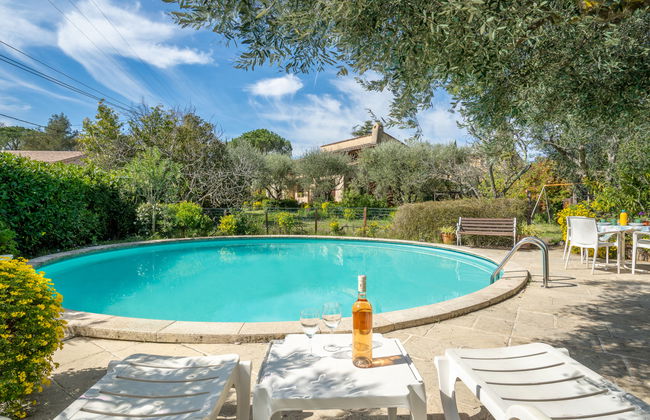 Casa de 4 quartos em Peymeinade com piscina privada e jardim - Foto 1