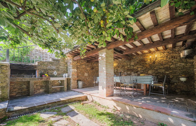 Casa de 2 quartos em Seravezza com piscina privada e jardim - Foto 39