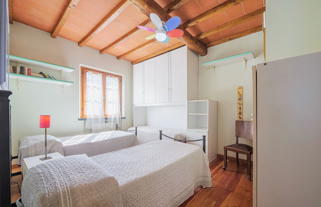 Casa de 2 quartos em Seravezza com piscina privada e jardim - Foto 22