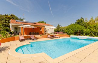 Foto 1 - Casa de 3 quartos em Les Sables-d'Olonne com piscina privada e vistas do mar