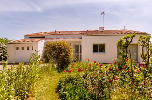 Photo 33 - Maison de 3 chambres à Les Sables-d'Olonne avec piscine privée et vues à la mer