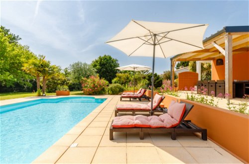 Foto 23 - Casa de 3 quartos em Les Sables-d'Olonne com piscina privada e vistas do mar