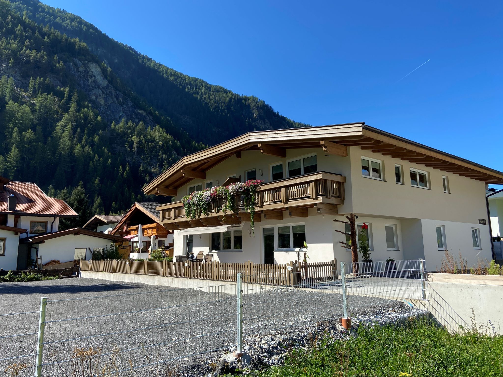 Photo 1 - Appartement de 2 chambres à Längenfeld avec vues sur la montagne