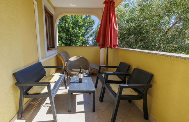 Apartamento de 3 quartos em Ližnjan com piscina e jardim - Foto 3