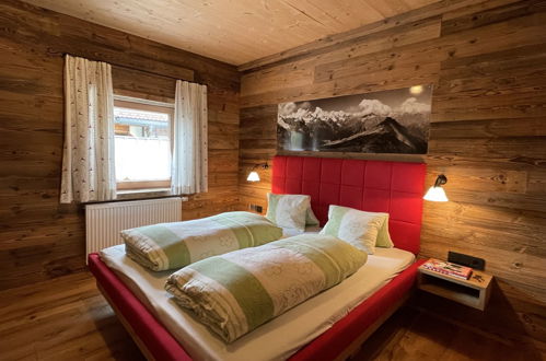 Foto 9 - Apartamento de 3 quartos em Aschau im Zillertal com terraço e vista para a montanha