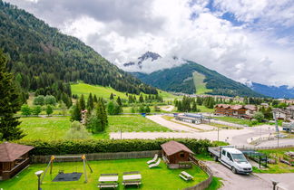 Foto 3 - Appartamento con 2 camere da letto a San Giovanni di Fassa-Sèn Jan