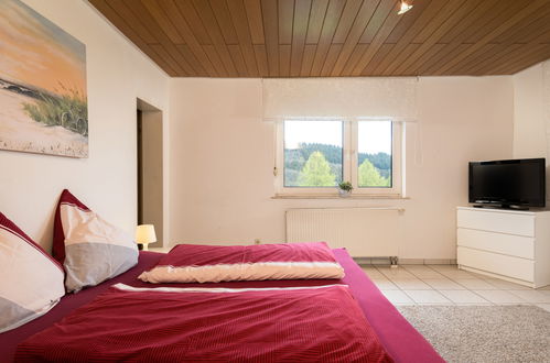 Foto 4 - Casa con 5 camere da letto a Quiddelbach con giardino