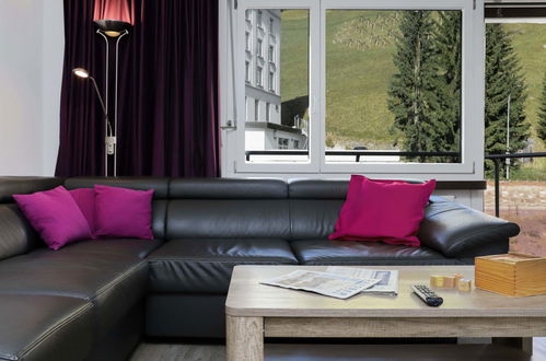 Foto 6 - Appartamento con 2 camere da letto a Davos con giardino e vista sulle montagne