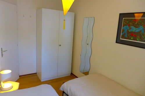 Foto 17 - Appartamento con 2 camere da letto a Crans-Montana