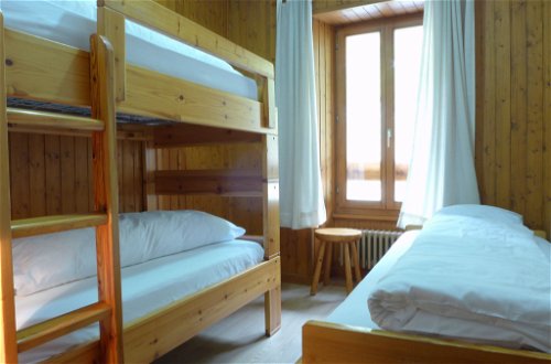 Foto 6 - Apartment mit 2 Schlafzimmern in Orsières mit schwimmbad und blick auf die berge